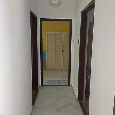 Tuerkiz Apartman - 5 Szobas 13 Fos Apartmanhaz 4Km A Balaton- Balatonszabadi Fürdőtelep Zewnętrze zdjęcie