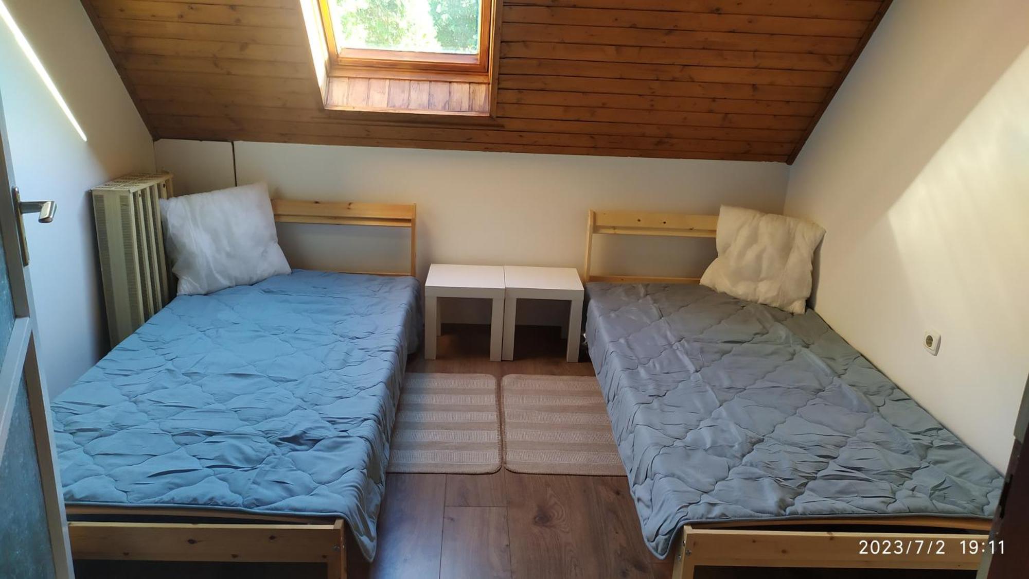 Tuerkiz Apartman - 5 Szobas 13 Fos Apartmanhaz 4Km A Balaton- Balatonszabadi Fürdőtelep Zewnętrze zdjęcie