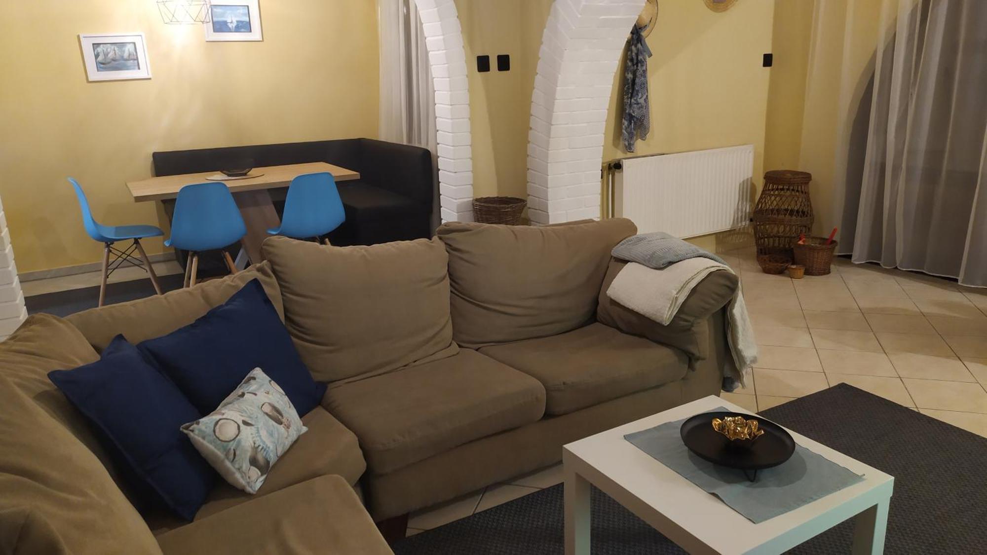 Tuerkiz Apartman - 5 Szobas 13 Fos Apartmanhaz 4Km A Balaton- Balatonszabadi Fürdőtelep Zewnętrze zdjęcie